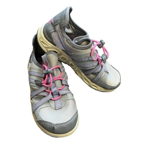Columbia Girl's Pink,‎ Purle, Gray Mesh Okolona Water Shoes Size 13 - Picture 1 of 12